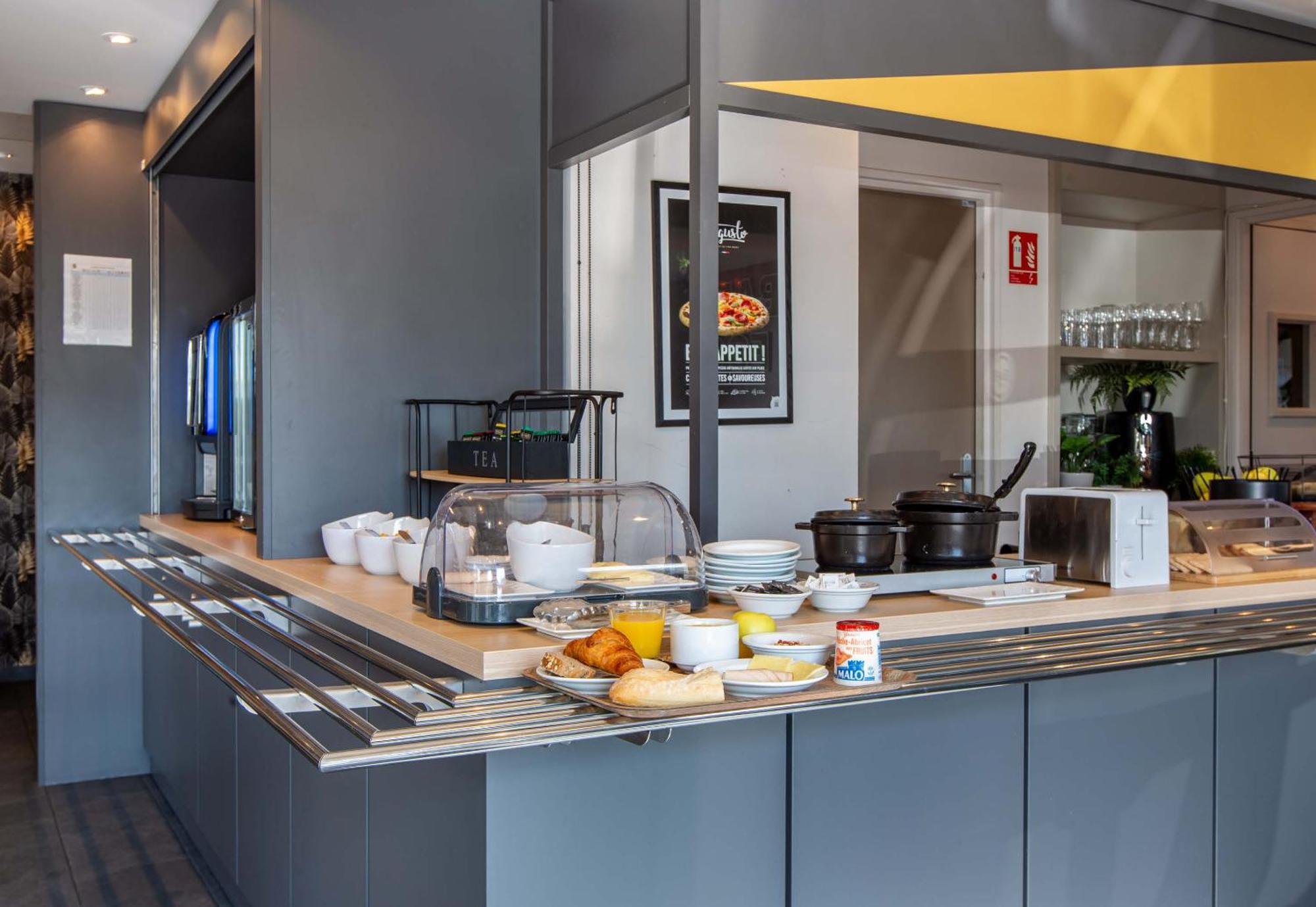 B&B Hotel Chartres Oceane Ngoại thất bức ảnh